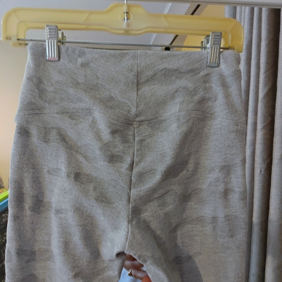 Lysse new york leggings size S - Picture 4 of 7